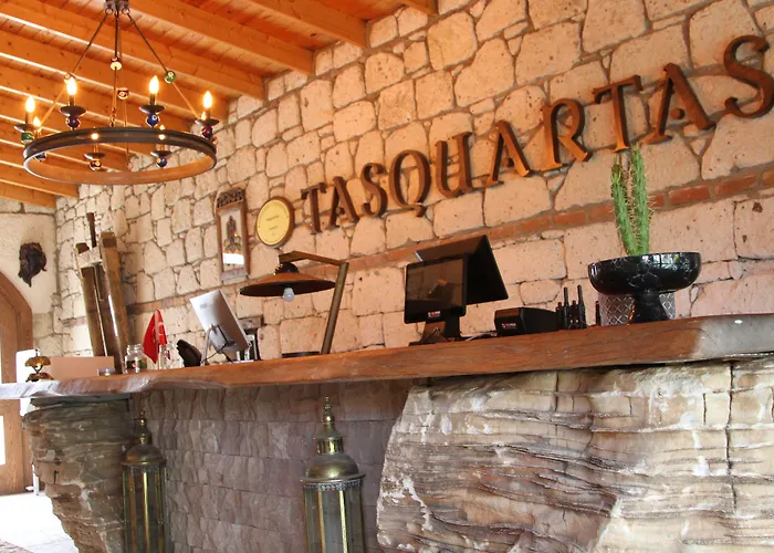 Отель Tasquartas